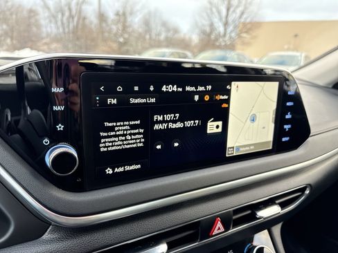 Certified 2023 Hyundai Sonata SEL w/ Preferred Accessory Package image 17