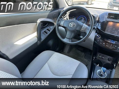 Used 2013 Toyota RAV4 EV FWD image 15