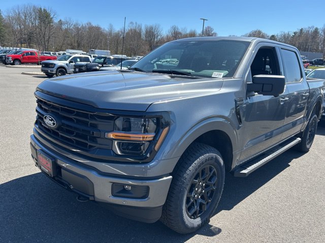 New 2026 Ford F150 XLT w/ Equipment Group 302A MID AWD/4WD image 3