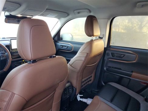 Used 2024 Ford Bronco Sport Outer Banks w/ Tech Package image 29