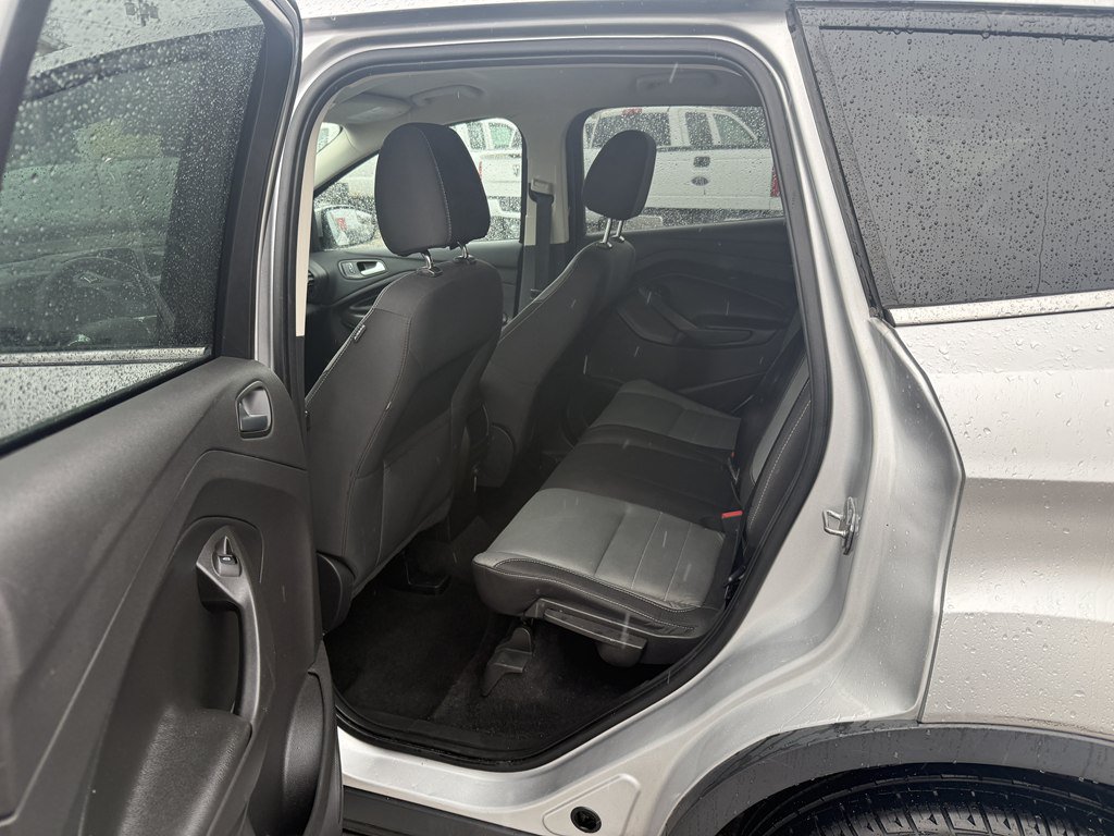 Used 2016 Ford Escape SE AWD/4WD image 19