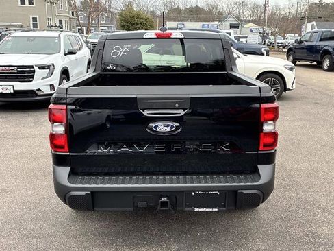 New 2026 Ford Maverick XLT w/ Black Appearance Package image 3
