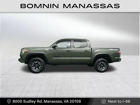Used 2021 Toyota Tacoma TRD Off-Road image 8