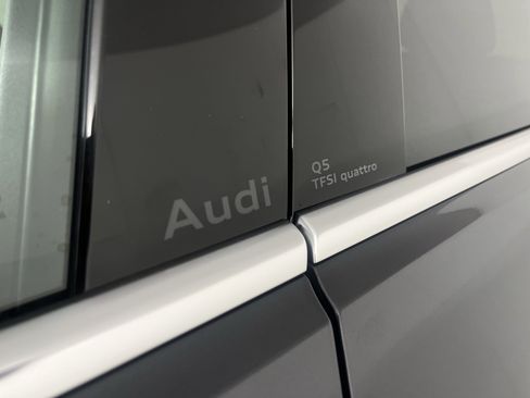 Certified 2025 Audi Q5 Premium Plus w/ Premium Plus image 5