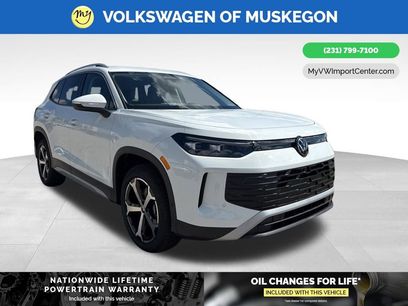 New 2025 Volkswagen Tiguan SE