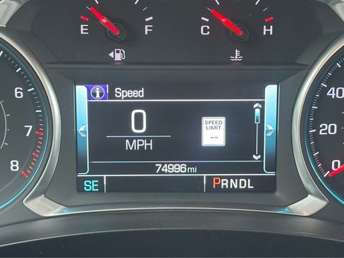 Used 2019 Chevrolet Traverse RS w/ LPO, Floor Liner Package AWD/4WD image 26