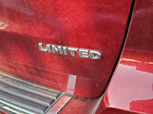 Used 2022 Jeep Grand Cherokee Limited AWD/4WD image 4