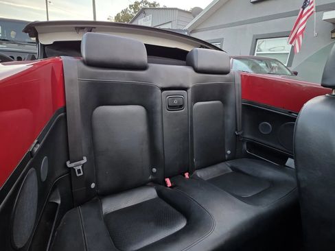 Used 2008 Volkswagen Beetle S image 16