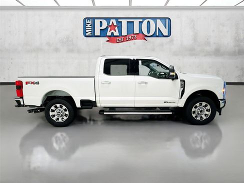 New 2026 Ford F250 Lariat w/ Lariat Premium Package AWD/4WD image 8