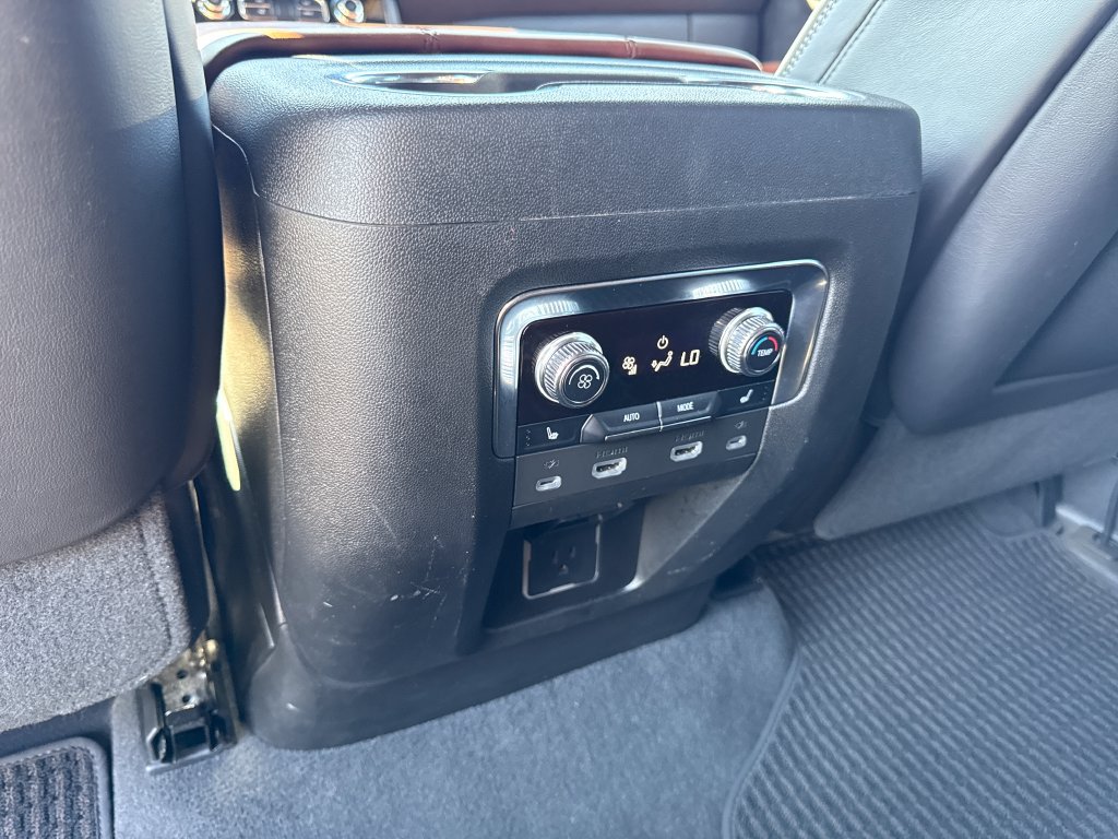 Certified 2023 GMC Yukon XL Denali Ultimate AWD/4WD image 14