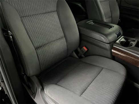 Used 2020 GMC Yukon SLE image 27