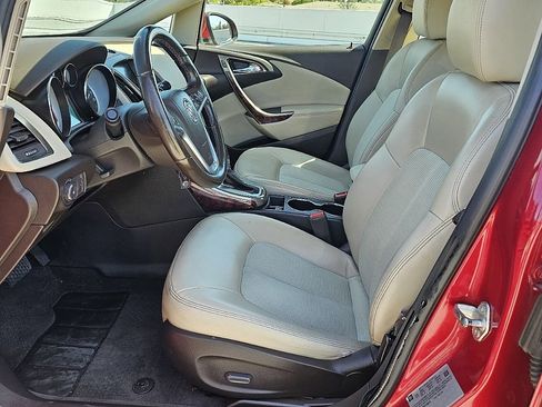 Used 2014 Buick Verano Convenience FWD image 25