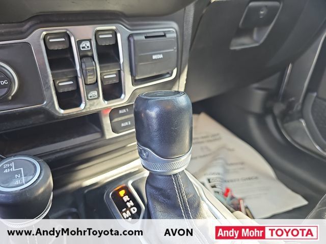 Used 2020 Jeep Gladiator Overland AWD/4WD image 23