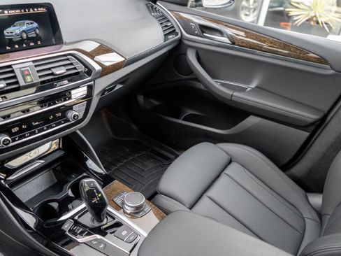 Used 2020 BMW X4 xDrive30i w/ Convenience Package image 16