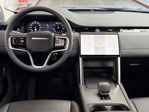 New 2025 Land Rover Discovery Sport S image 26