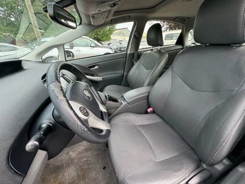 Used 2010 Toyota Prius Five FWD image 11