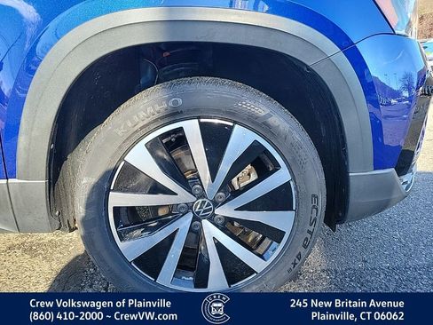 Certified 2022 Volkswagen Taos SE AWD/4WD image 23