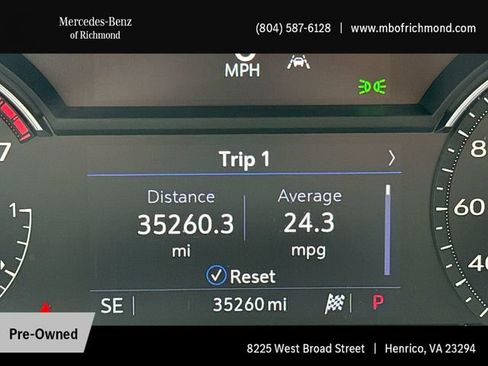 Used 2022 Cadillac XT4 Luxury w/ Cold Weather Package image 21