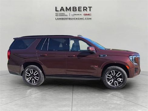 Used 2023 GMC Yukon AT4 w/ AT4 Premium Package image 7