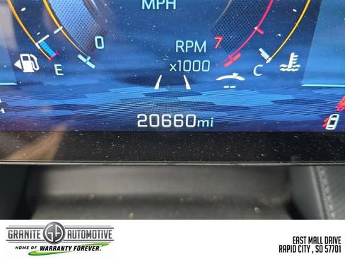 Used 2026 Chevrolet Equinox LT AWD/4WD image 17