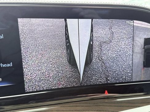 Used 2024 Cadillac Escalade Sport Platinum w/ LPO, ONYX Package image 47