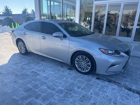 Used 2017 Lexus ES 350 image 6