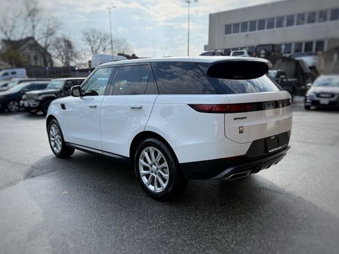 Used 2025 Land Rover Range Rover Sport SE AWD/4WD image 14