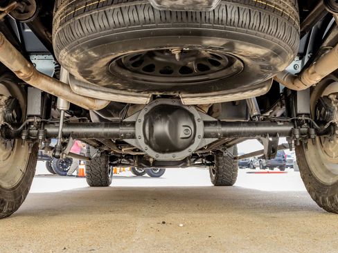 Used 2021 Chevrolet Silverado 1500 LT w/ Texas Edition Plus image 15