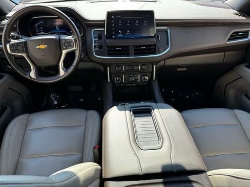 Certified 2022 Chevrolet Suburban LT image 11