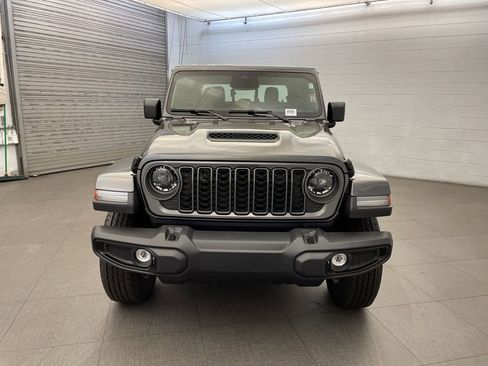 New 2026 Jeep Gladiator Sport image 6