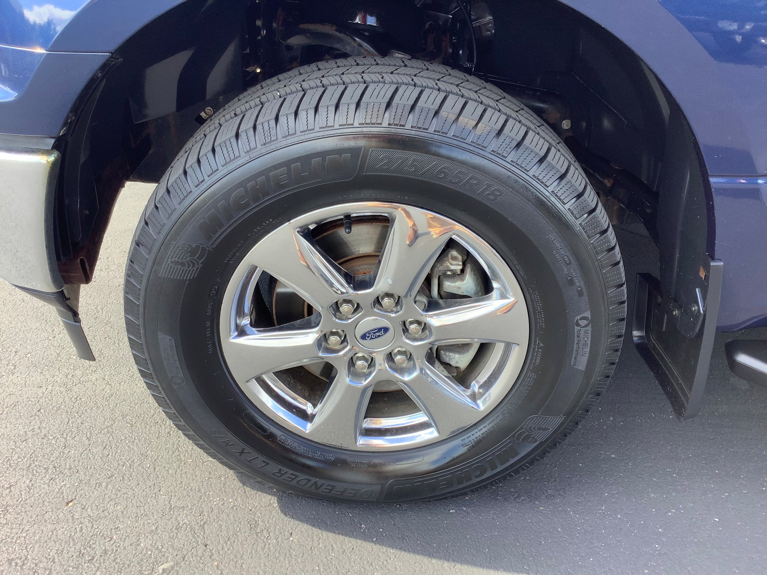Used 2019 Ford F150 XLT w/ Equipment Group 302A Luxury AWD/4WD image 4