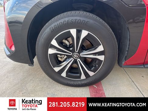 Used 2024 Toyota bZ4X XLE image 8