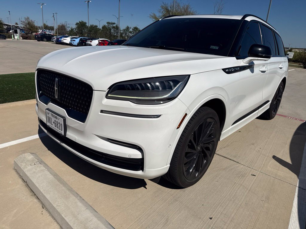 Used 2024 Lincoln Aviator Reserve w/ Jet Appearance Package AWD/4WD image 7