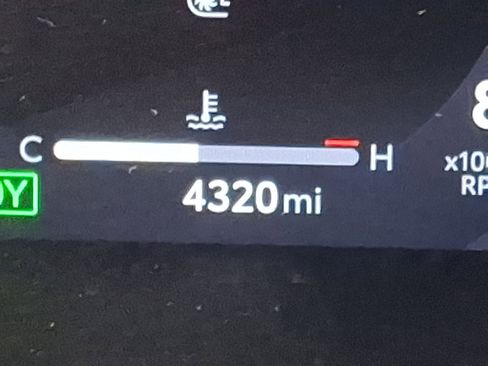 Used 2025 Toyota Tacoma Trailhunter image 13