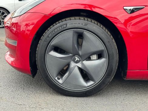 Used 2020 Tesla Model 3 Standard Range Plus image 7