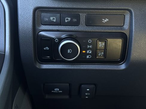 Used 2023 Ford F350 Lariat w/ Lariat Ultimate Package image 18