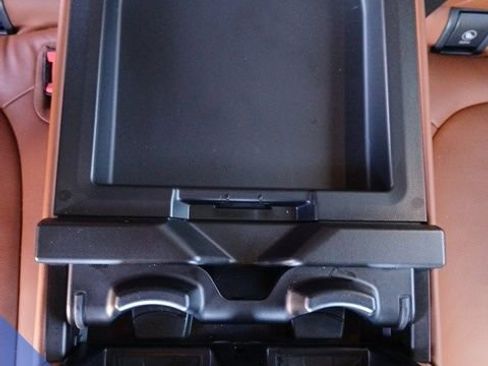 Used 2022 BMW X5 sDrive40i w/ M Sport Package image 17