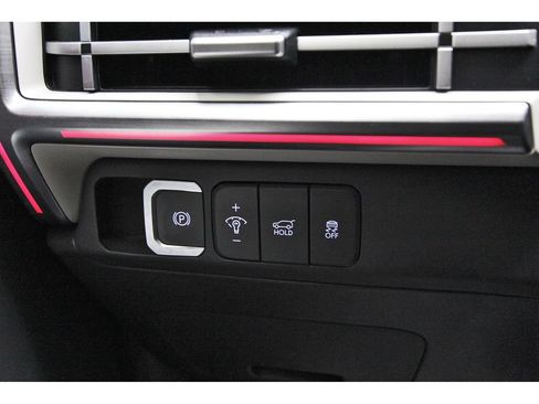 Used 2025 Hyundai Santa Fe Limited FWD image 20