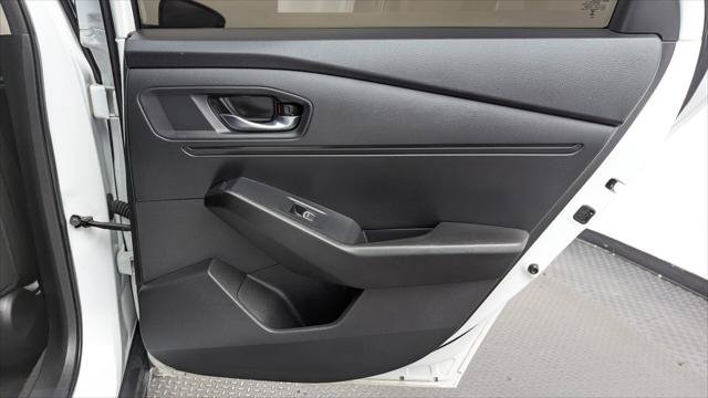 Used 2023 Honda Accord EX image 19