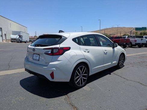 Used 2024 Subaru Impreza 2.0i Sport AWD/4WD image 3