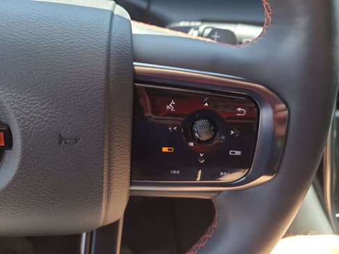 Certified 2025 Nissan Armada PRO-4X w/ Pro-4X Premium Package AWD/4WD image 31