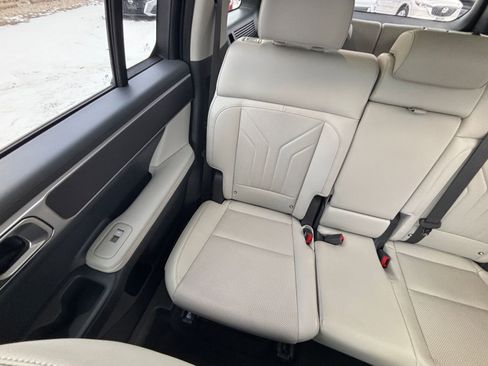 Used 2025 Hyundai Santa Fe SEL image 39