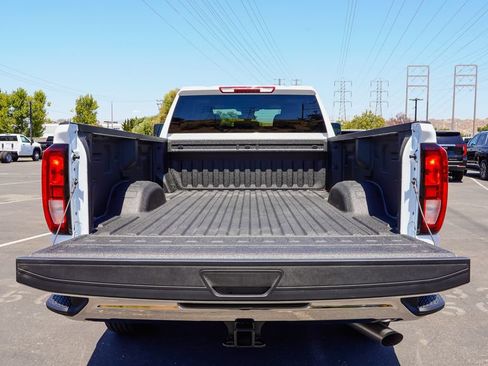 New 2026 GMC Sierra 2500 Pro w/ Convenience Package AWD/4WD image 10