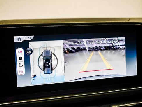 Used 2025 Mercedes-Benz Maybach GLS 600 Maybach GLS 600 image 24