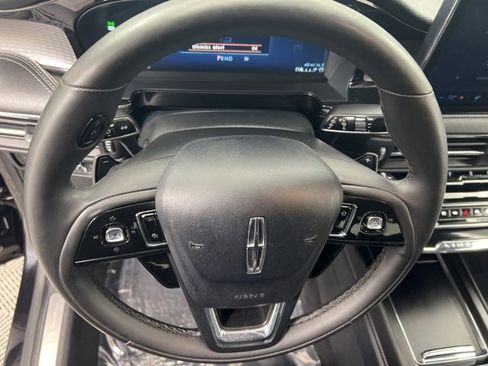 Certified 2023 Lincoln Corsair AWD w/ Equipment Group 101A image 22