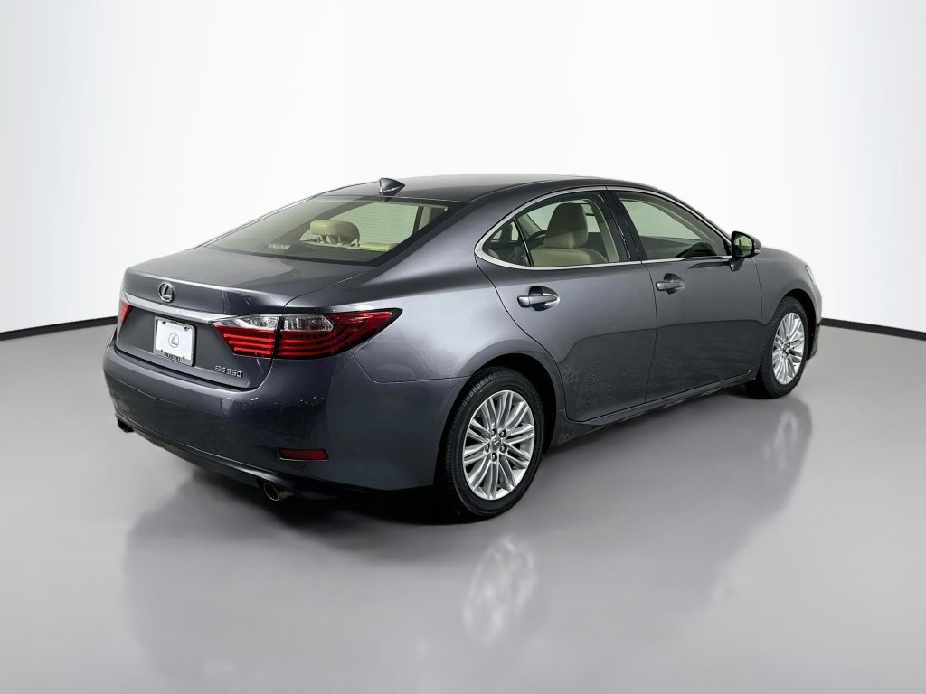 Used 2015 Lexus ES 350 w/ Luxury Package FWD image 5