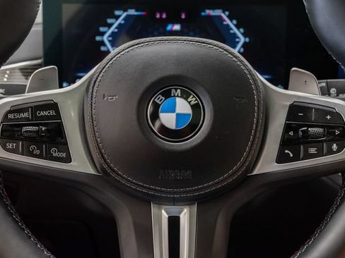 Used 2025 BMW X5 M60i AWD/4WD image 16