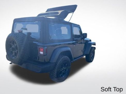 Used 2023 Jeep Wrangler Willys image 5