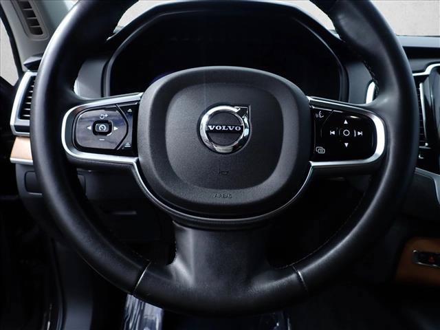 Used 2024 Volvo XC90 B5 Plus AWD/4WD image 17