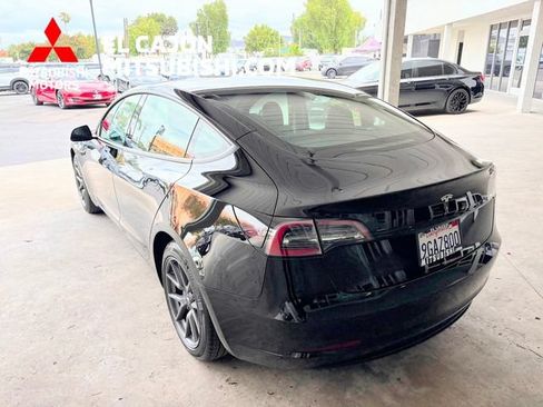 Used 2023 Tesla Model 3 Standard Range RWD image 5
